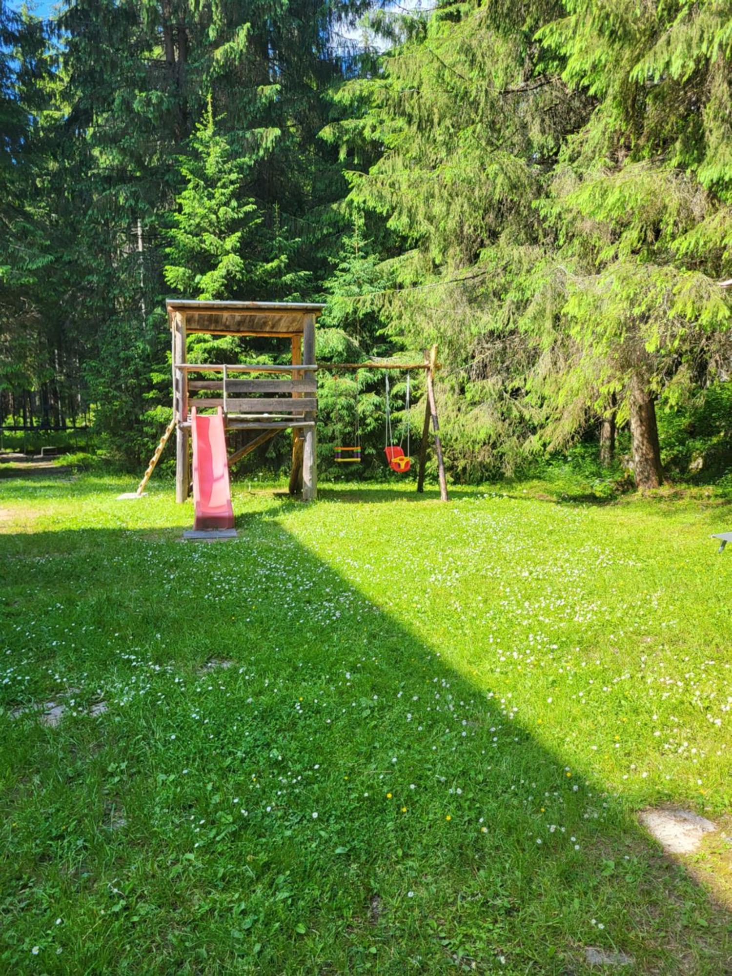 Pension Cabana Cetatile Ponorului Padis Esterno foto